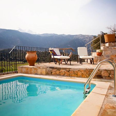 Stone Built Villa Galatia, Poolside & Perfect View Karés Eksteriør billede